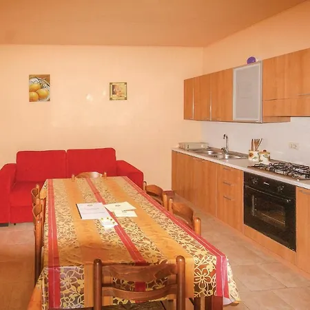 Prázdninový dům Two-bedroom Holiday In Monasterace Marina Rc